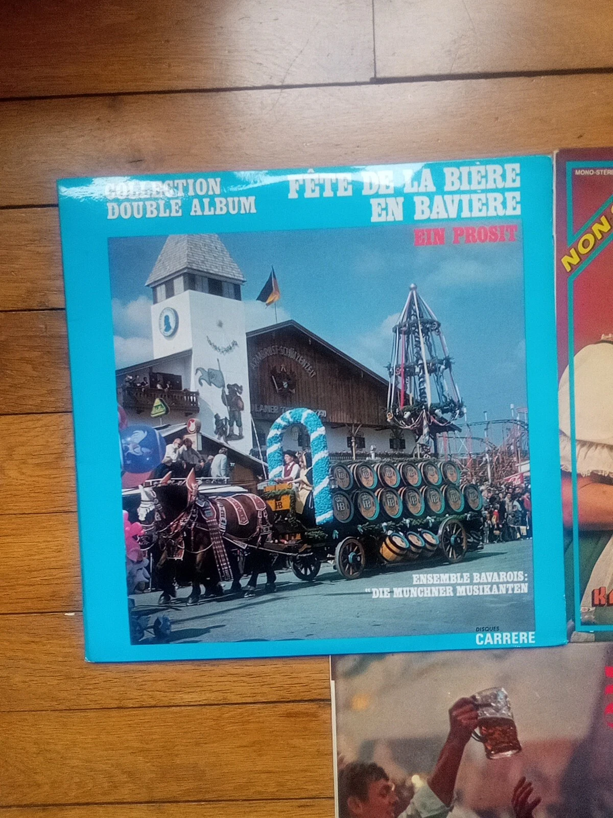 Photo 2/10