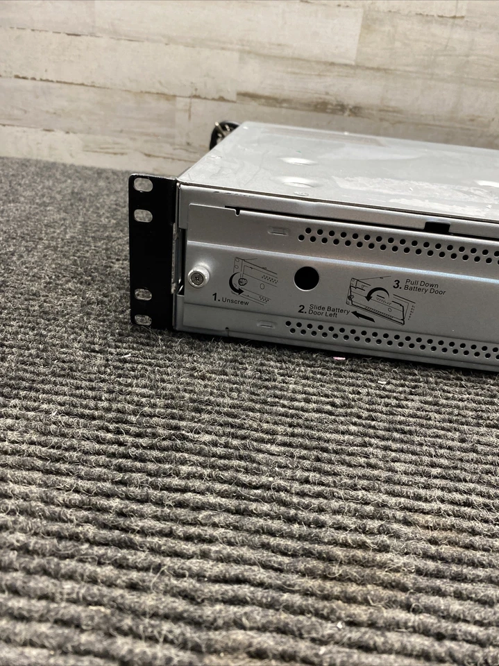 APC | SMT750RM2UC | 750VA 500W 2U Smart UPS -No Tray/Batteries - No Face Plate - Image 2 of 4