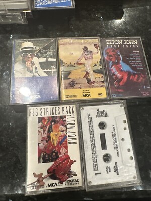 Elton John - Lot Of 5 Cassette Tapes Greatest Hits Yellow Brick Road Your Songs+