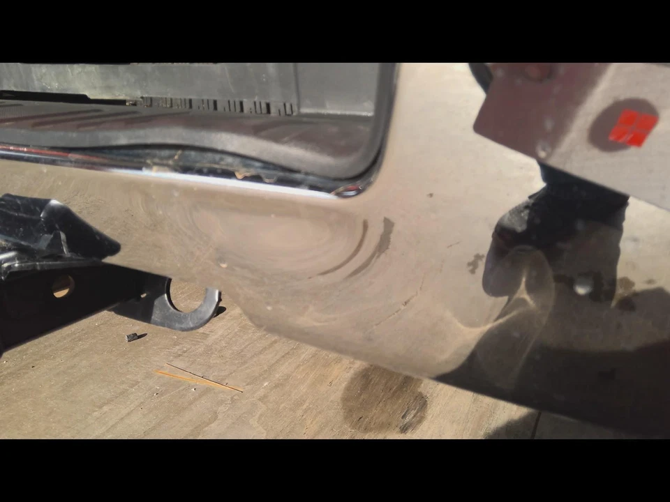 Used Rear Bumper Assembly Rear fits: 2018 Gmc Sierra 1500 pickup step bumper chr Foto 4 de 4