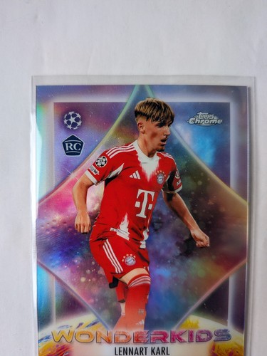 2025-26 Topps Chrome UEFA Wonderkids Lennart Karl WW-8 Bayern Munich RC - Photo 3 sur 7