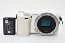 SONY NEX-5T Mirrorless Camera, White
