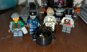 RARE 2012 Lego: Monster Fighters - 9465 The Zombies - *Complete!!!!*