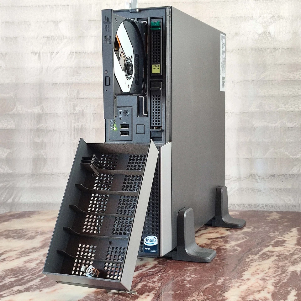 The tiniest server - Fujitsu Primergy TX120 - Image 3 of 4