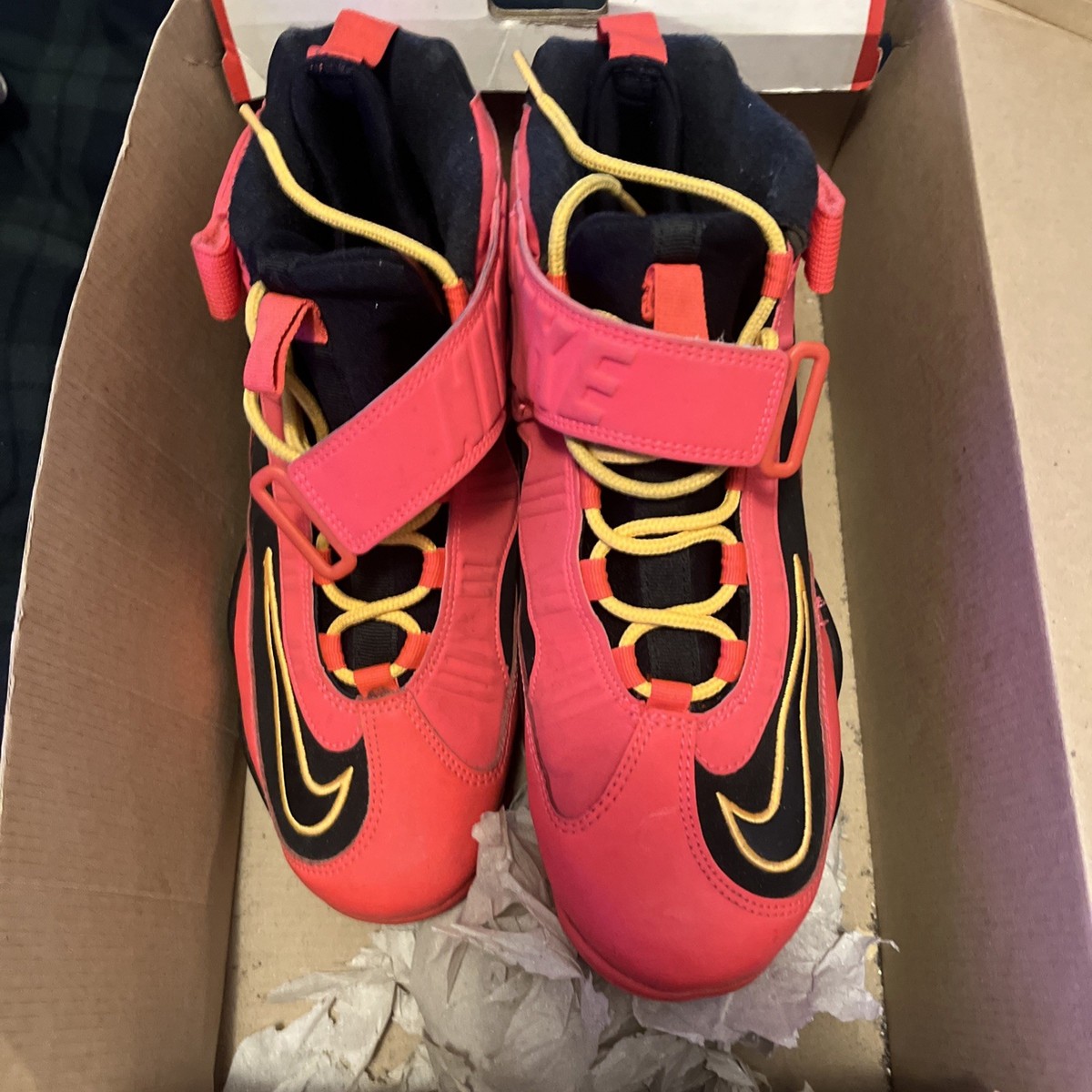 2013 Nike Air Max 354912-010 Griffey Black Laser Crimson 