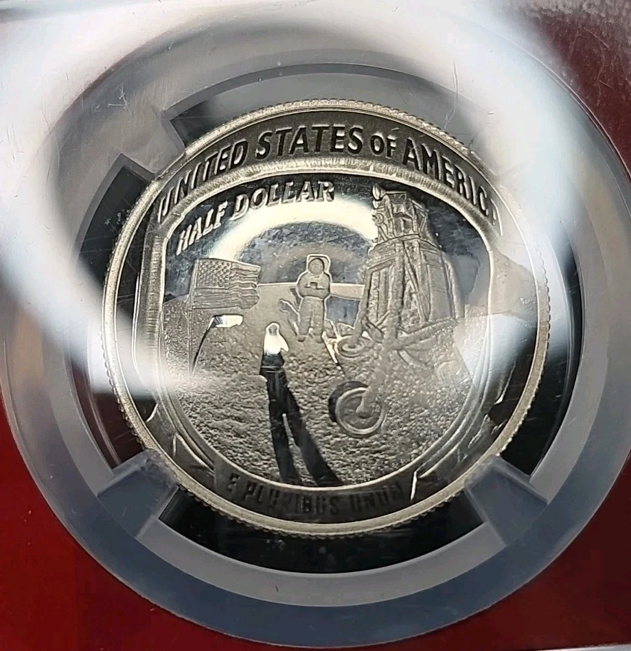 2019-S PF69 ULTRA CAMEO - APOLLO 11 50th Anniversary Silver Clad 50c Coin - NGC - Image 3 of 4