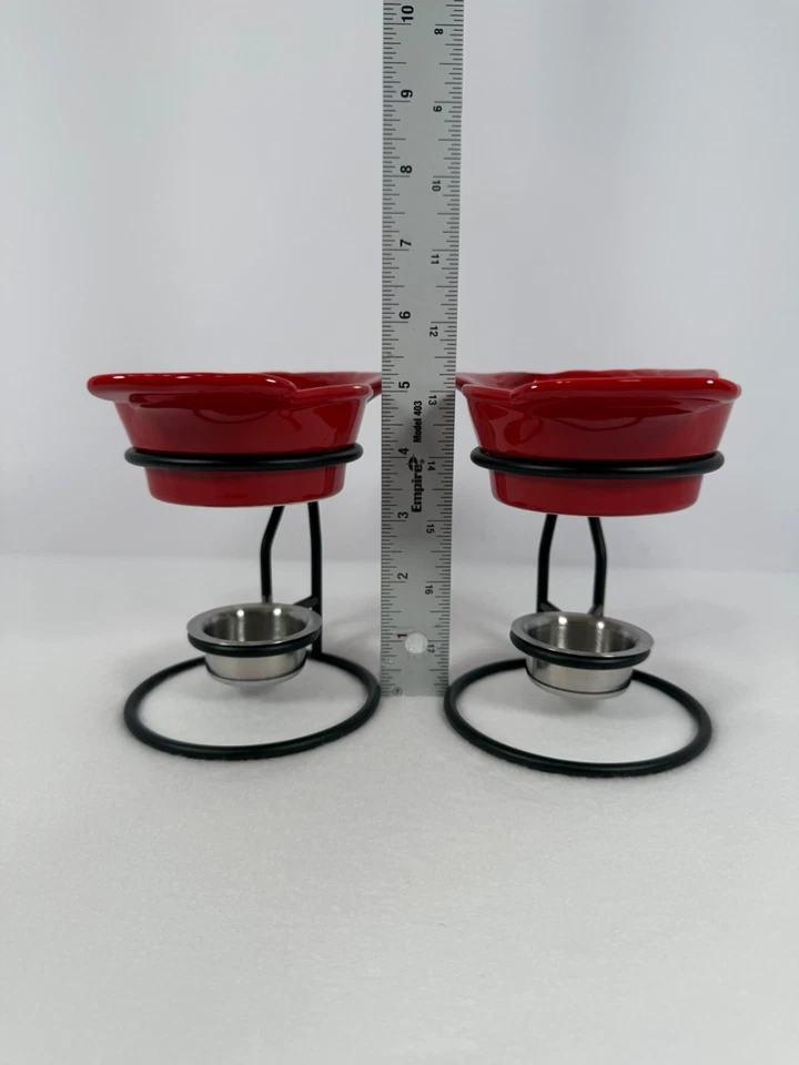 Juego de 2 platos de mantequilla Chantal de gres rojo en forma de langosta de 3 OZ con soporte de metal Foto 3 de 4