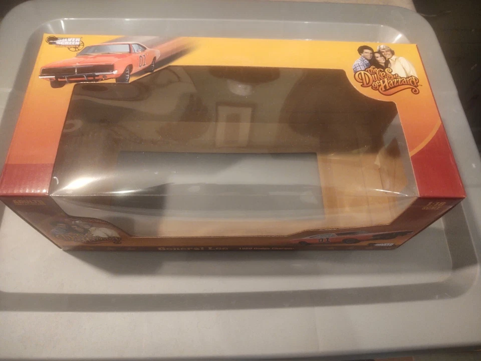 AMM964 NOS " BOX ONLY " AUTO WORLD "THE DUKE'S OF HAZZARD" GENERAL LEE 1:18 NEW - Image 2 of 4