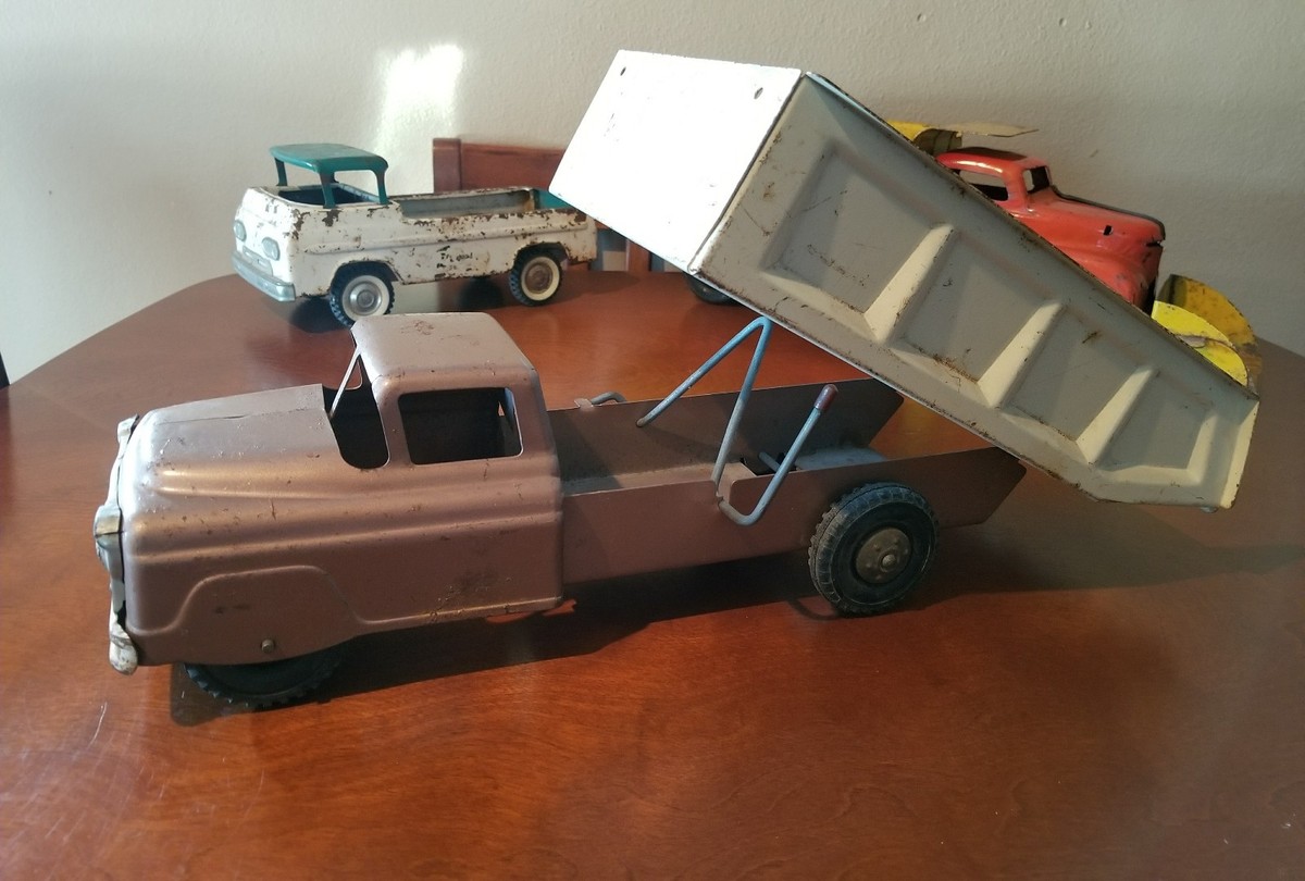 MARX LUMAR Pressed Steel Manual Dump Truck Original Vintage Toy | eBay