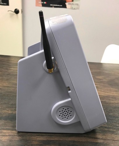 IRadimed MRidium 3855 telecomando wireless display/caricabatterie - sistema di infusione MRI - Foto 5 di 8
