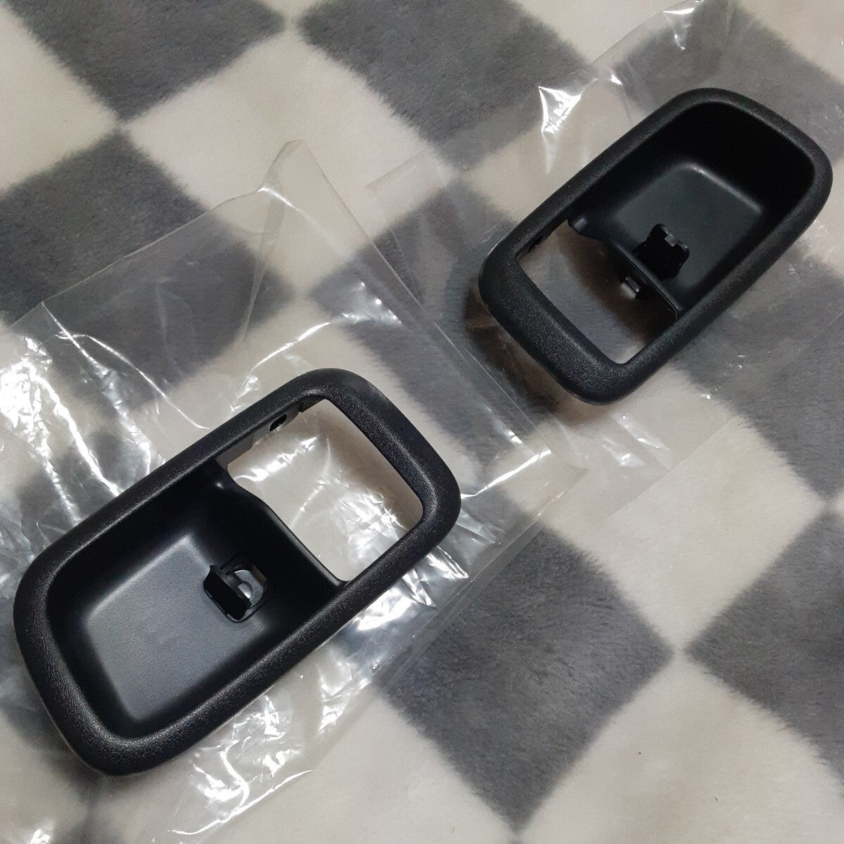 OEM Toyota JZX100 Chaser Mark II Front Door Inner Handle Bezel