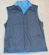 Walter Haggen Womens Full Zipper Reversible Blue Gray Vest Jacket Size Small