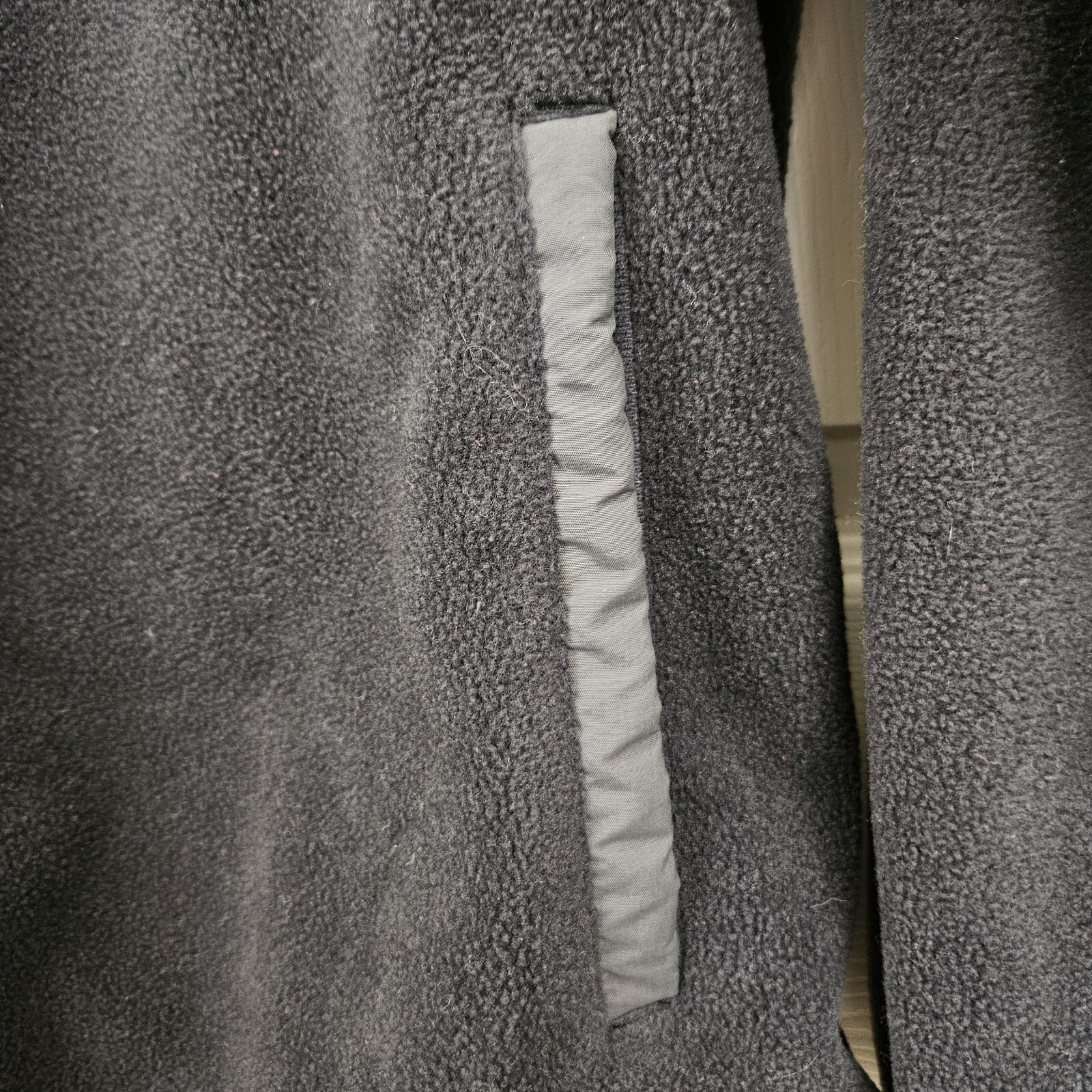 Columbia Granite Mountain Solid Overlay Fleece Me… - image 4