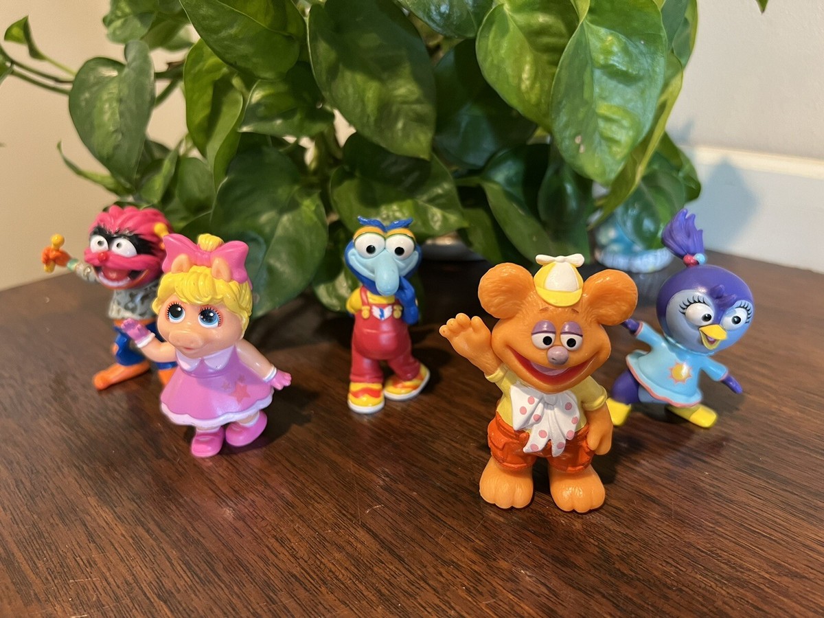 Disney Jr Muppet Babies Playroom Set Figures Lot of