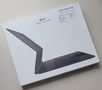 OPEN BOX  Apple Magic Keyboard Case iPad Pro 12.9 Air 13 - Black A2480 MJQK3LL/A