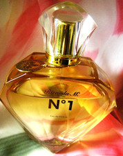 Parfum Ricarda M. Nr. No 1 Eau de Parfum 100 ml -Flakon original m- Gold- Emblem