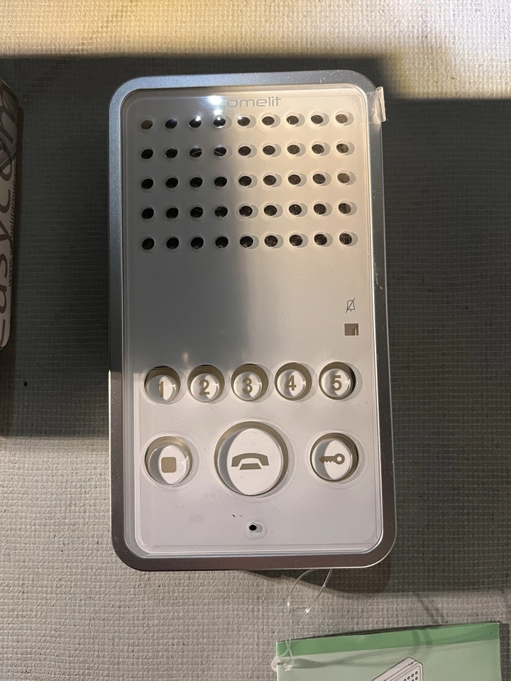 Comelit Easycom 6228W - Kit de centralita - Estación manos libres solo audio - Blanco Foto 2 de 4