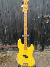 Jazz Bass Hoppus Style Dimarzio Fender USA Neck. Nitroceulouse Graffiti Yellow.