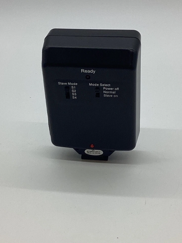 Vivitar VIV-SF-3000 Electronic Shoe Mount Flash (GO1054972) - Image 2 of 3