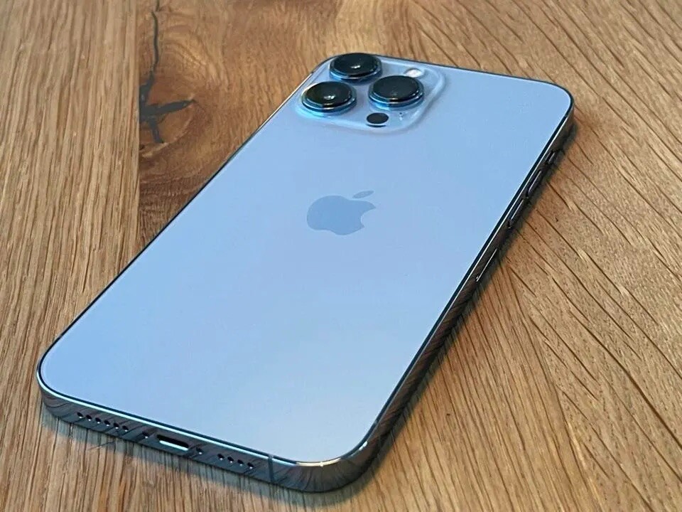 iPhone13Pro 電池100% 証明書付 青128GB Amazon | 【整備済み品】 Apple iPhone 13 Pro 128GB シエラ