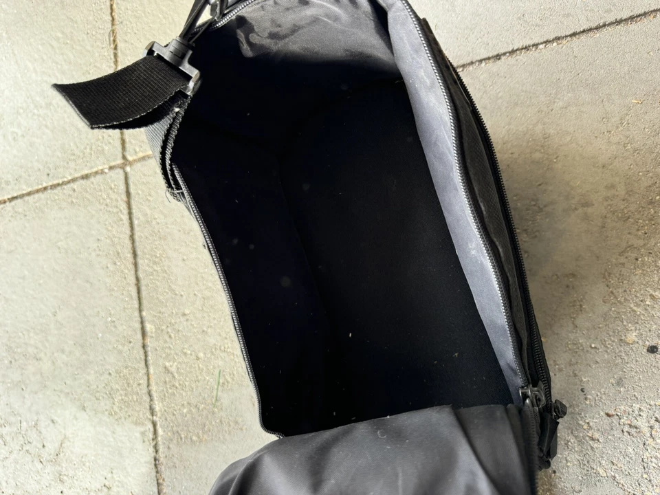 Bolsa de maletero para bicicleta Topeak MTX Quick Track con portabicicletas trasero MTX BeamRack Foto 3 de 4