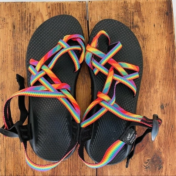Rainbow chacos pride sale