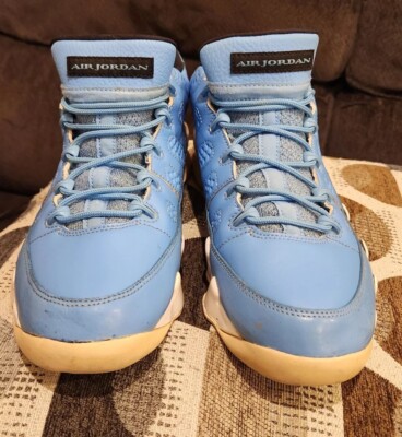 Blue Jordan 9 Retro Low Pantone 2016 Size 10.5 