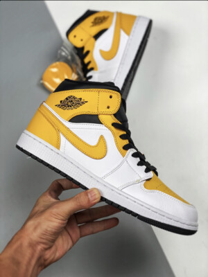 jordan 1 mids university gold