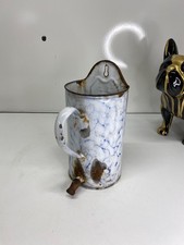 Ancien pot à lavement ou Broc tôle émaillé quelque éclat d’émail