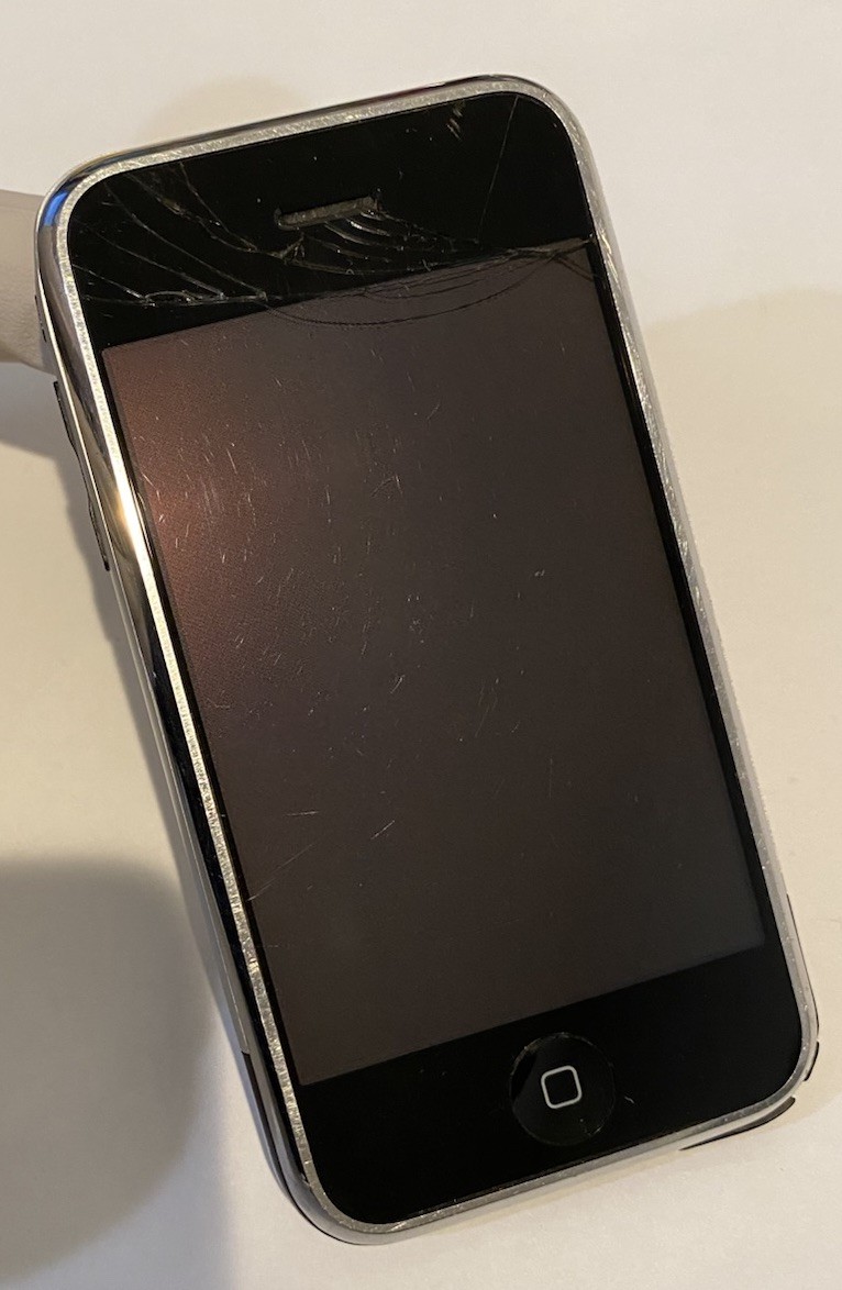 AS IS Original Apple iPhone 2G 4GB (2007) MA501LL/A - Read Full