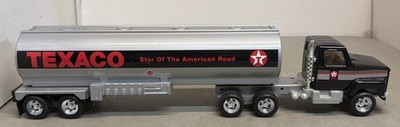 Ertl Texaco Truck Tanker Stock No. 3605 HEAVY DUTY 20'' Long PRESSED STEEL