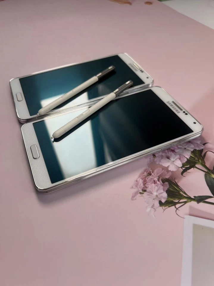 Samsung Galaxy Note 3 (Unlocked) micro SDSC 4G andorid smart phone - Image 3 of 4