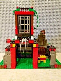 LEGO Adventurers Ninja Set 6088 Robber's Retreat Complete Minifigs Manual 