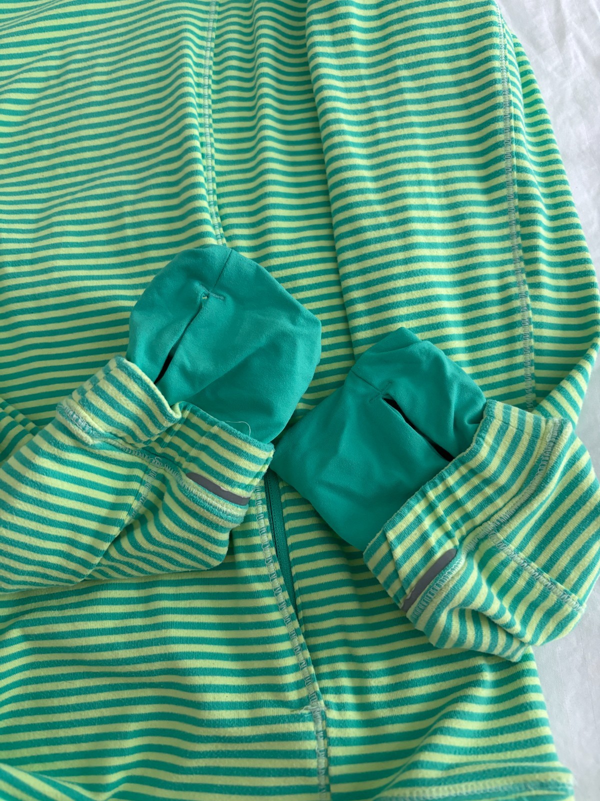 Lululemon Forthright 1/2 Zip Pullover Size 10 Bal… - image 15