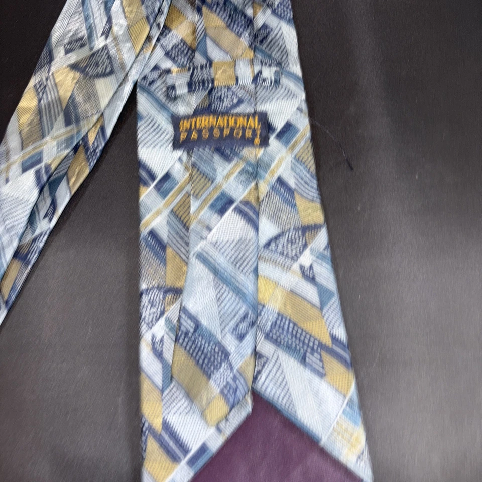 Corbata International Passport para hombre Foto 2 de 4