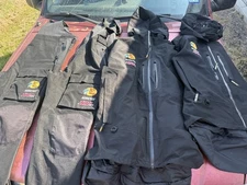 Bass Pro Shops 100 Mph Gore Tex Rain Gear Mens XL Jacket & 2XL Pants Bibs & hood