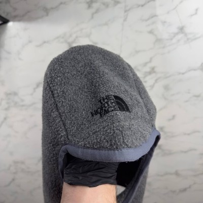 Vintage flece balaclava Tne North Face good condition gray color