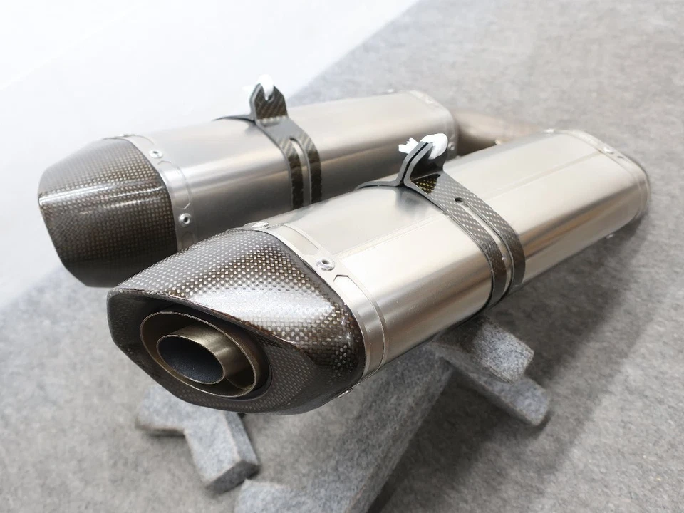 Silenciador sin cordones Akrapovic para Ducati 1098 / 1198 / 848 Foto 2 de 4