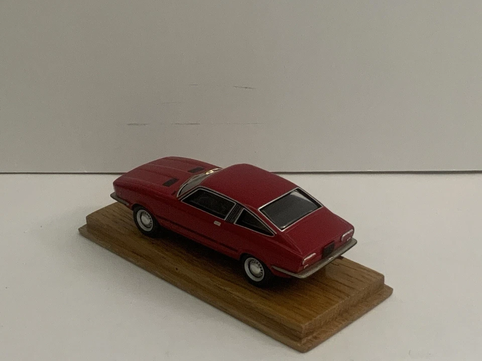 1/43 1971 Fiat Moretti 128 Coupe Handmade by EMC, Very rare! - Image 3 of 4