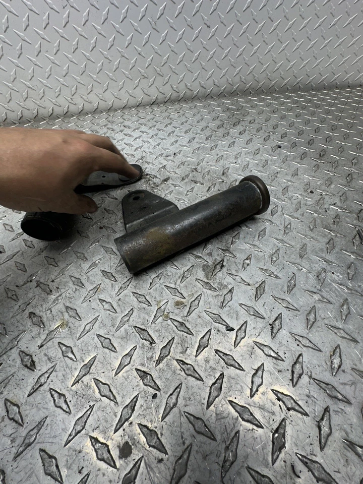 82 Kawasaki KZ 1100 KZ1100 D Spectre Faro Luz Montaje Orejas Soportes Foto 3 de 4