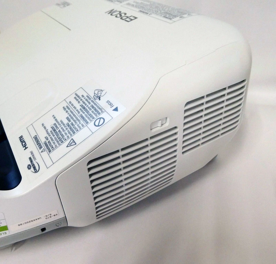 Epson EB-570 XGA HDMI VGA Ultra Short Throw 2700 Lumens Projector Bundle - Image 4 of 4