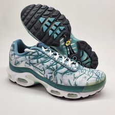 nike tn palm tree