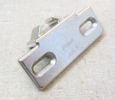 New BLUM 1-3/8" OL Plate, Edge-Mount for COMPACT 33 110  Hinge, 130.114-01.02