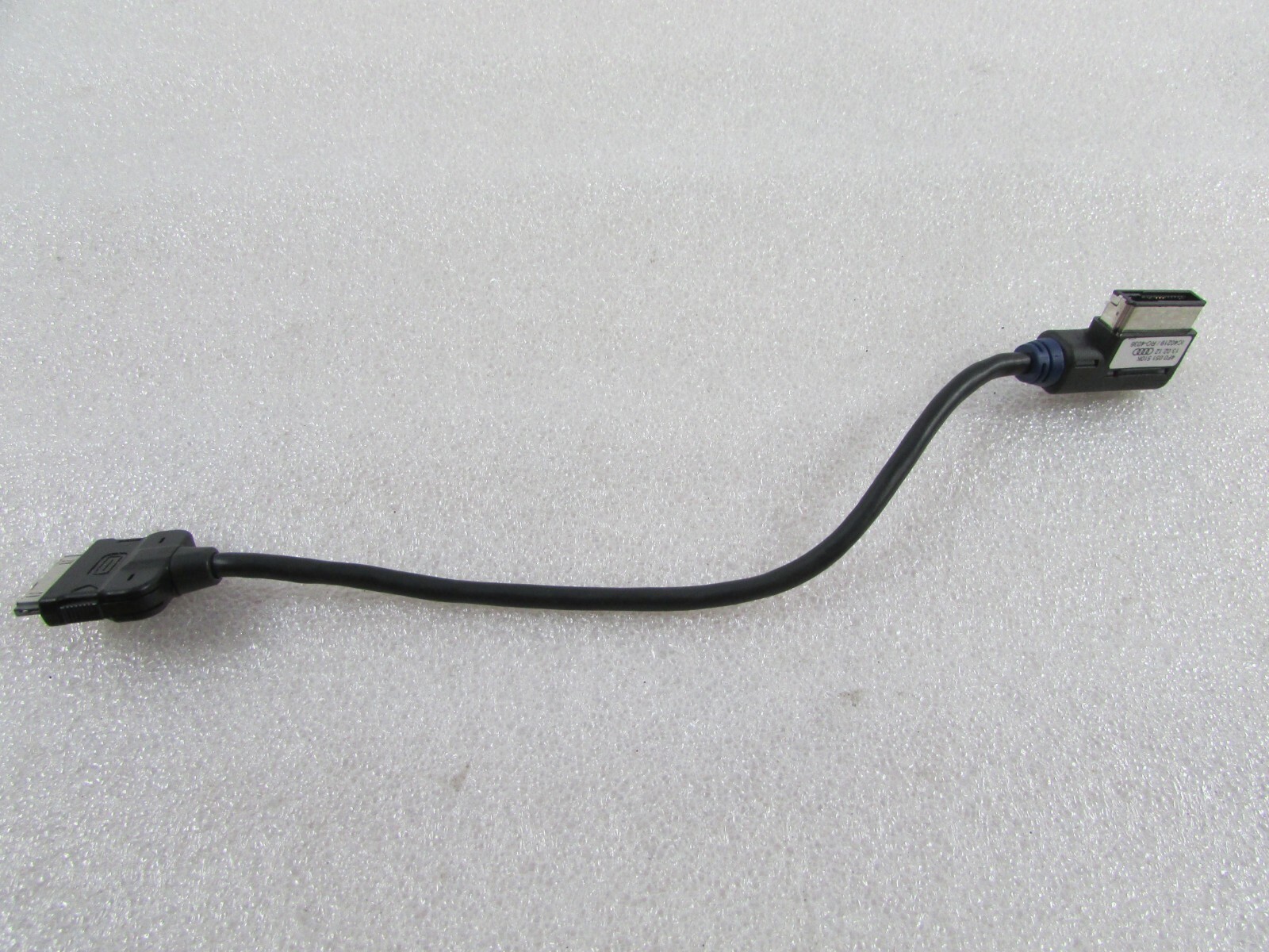 Lamborghini Aventador, iPod Adapter Wire/Cable, Used, P/N 4F0051510K