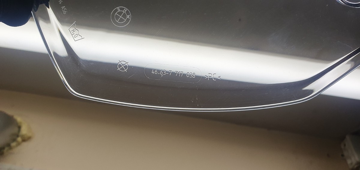 S1000XR スクリーン 46.63-7 717 038 BMW 純正 バイク 部品 46.63