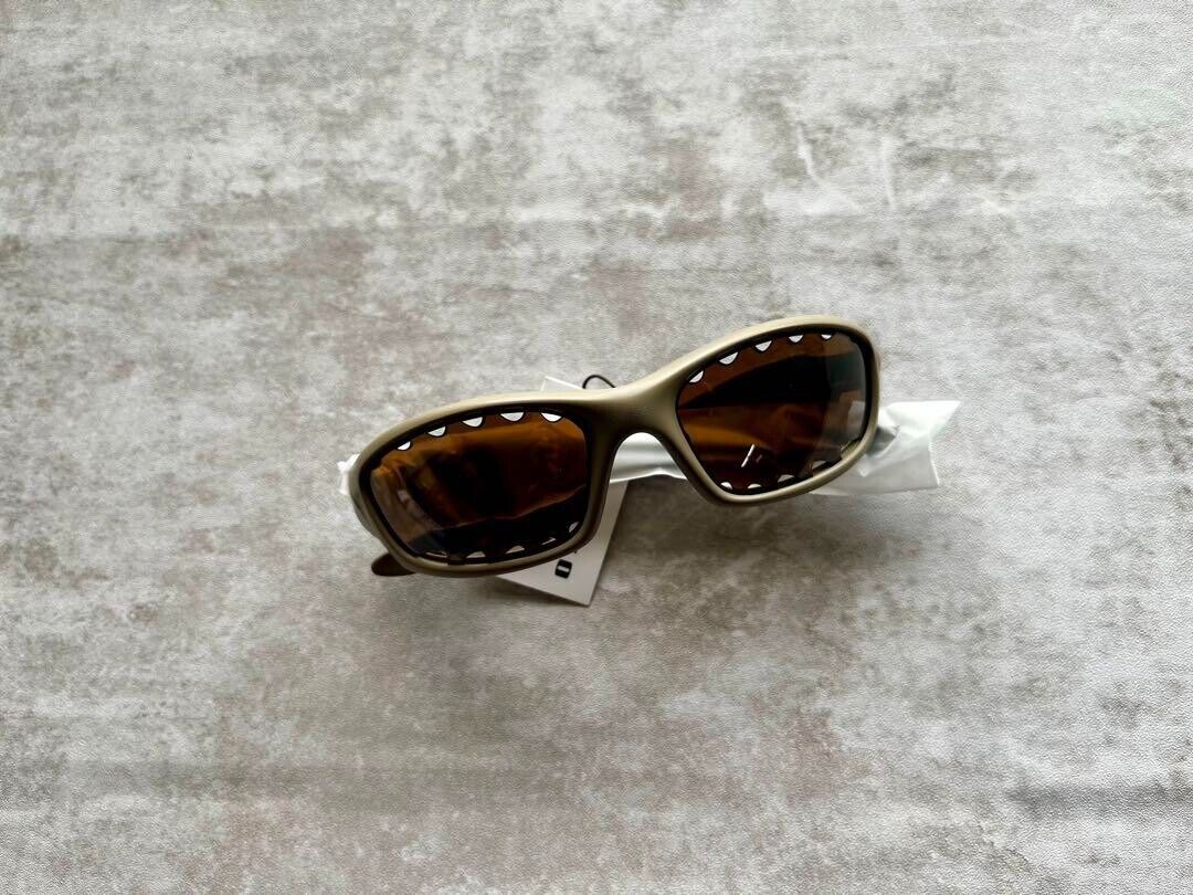 SATISFY OAKLEY STRAIGHT JACKET sunglasses Fashion SATISFY OAKLEY STRAIGHT JACKET sunglasses Fashion