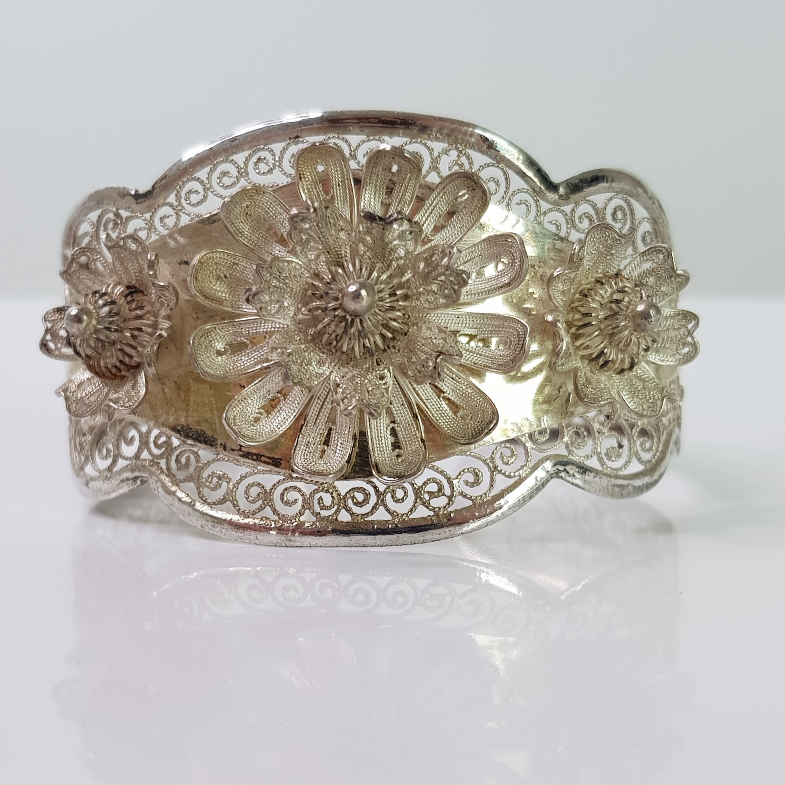 Vintage 900 Solid Silver Filigree Cuff Bangle Flo… - image 9