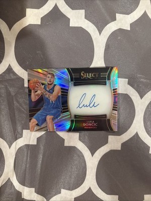 2018-19 Panini Select - Rookie Signatures Luka Dončić #RS-LDC /199 (AU, RC)