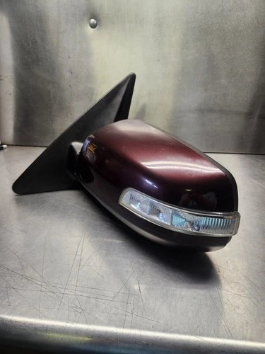 11-15 Kia Sorento Front Left Power Door Mirror Assy w/ Turn Signal 87610-1U050