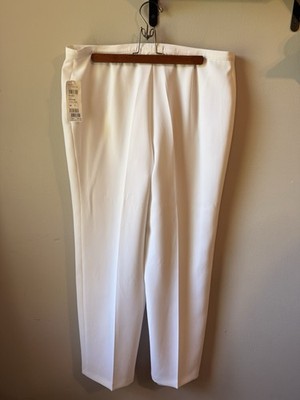 Basler White Bella pants Solid Pleated Women s Dress Pants Polyester 